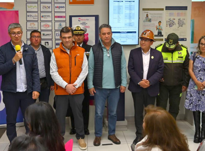 Rodrigo Paz corralito en dólares