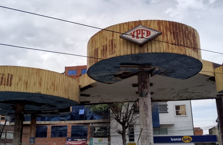 Estación de servicio de YPFB